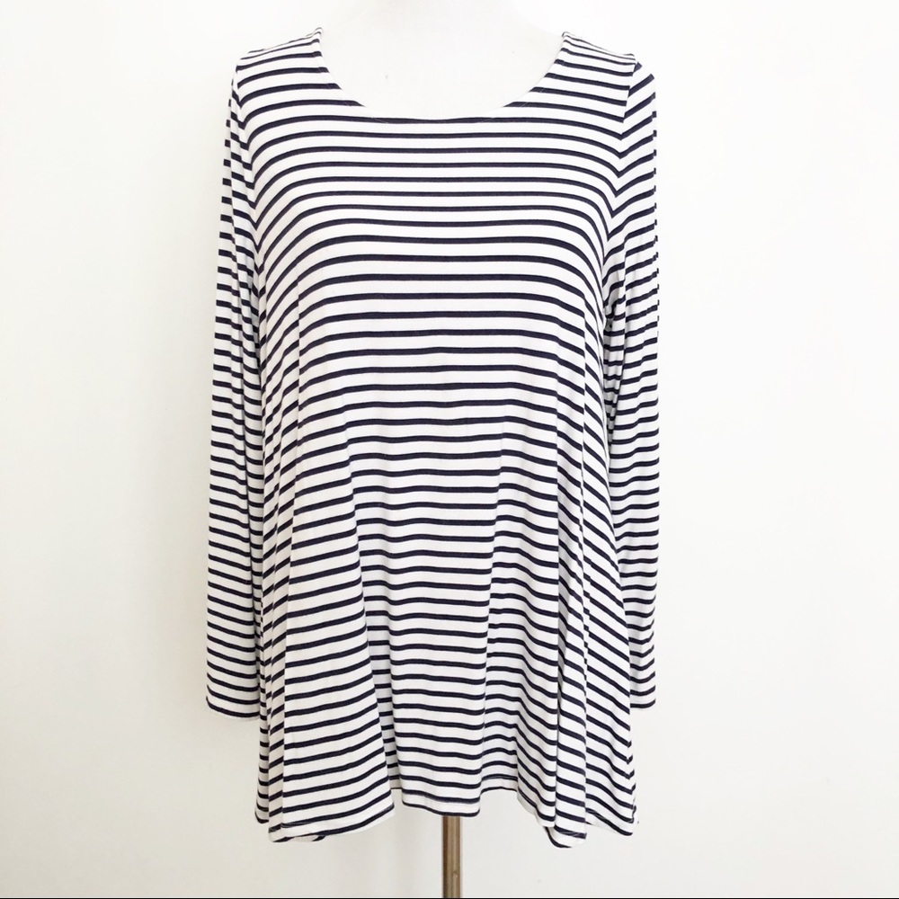 Mott 50 Jersey Swing Top